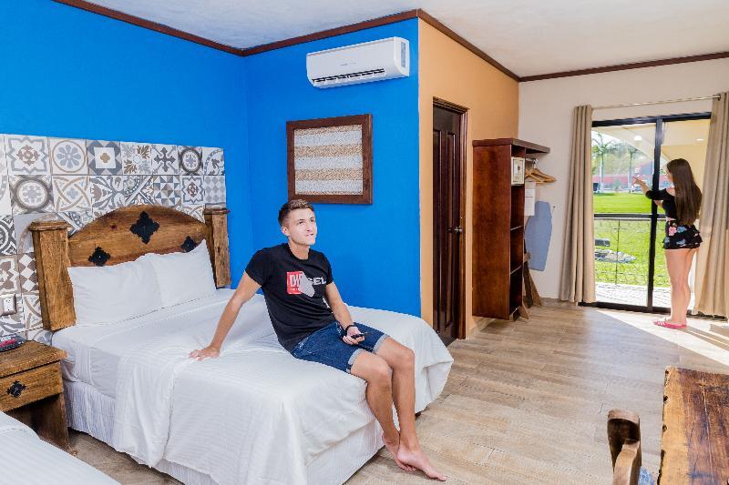 Hacienda Aeropuerto 4* Mérida